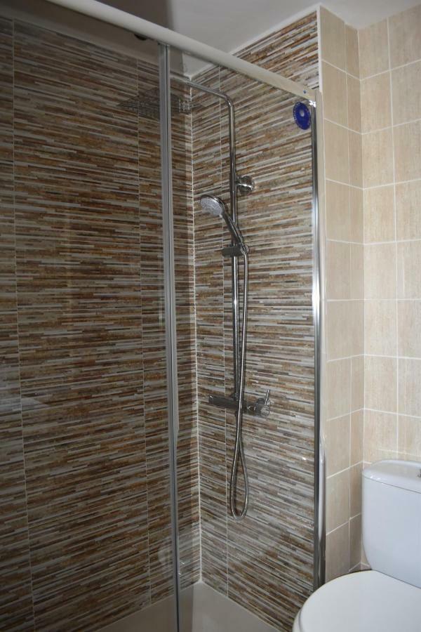 Апартаменти Magnolia, Habitacion Matrimonial Con Bano Uso Privado, En Casa Compartida Палафружель Екстер'єр фото