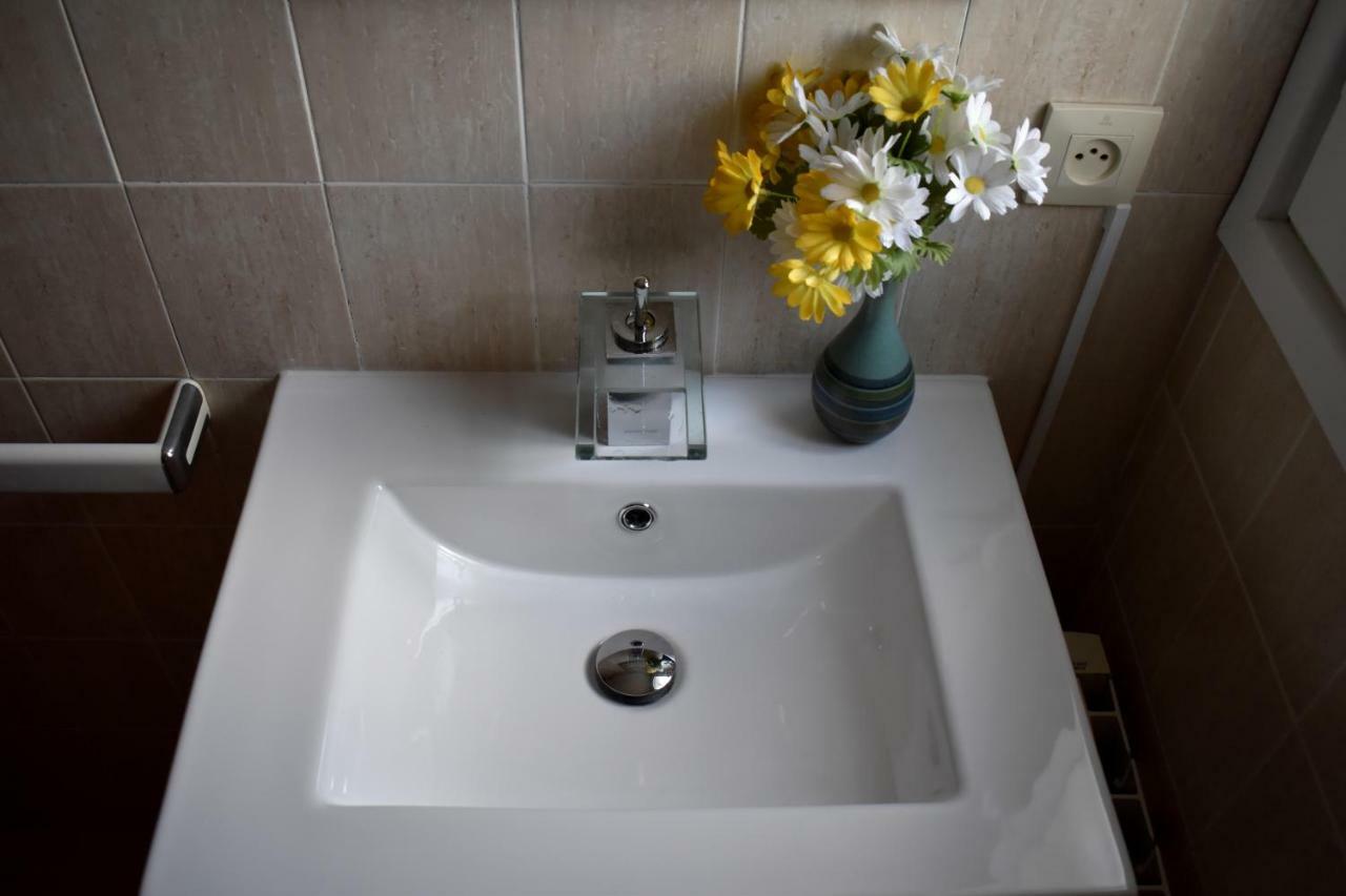 Апартаменти Magnolia, Habitacion Matrimonial Con Bano Uso Privado, En Casa Compartida Палафружель Екстер'єр фото